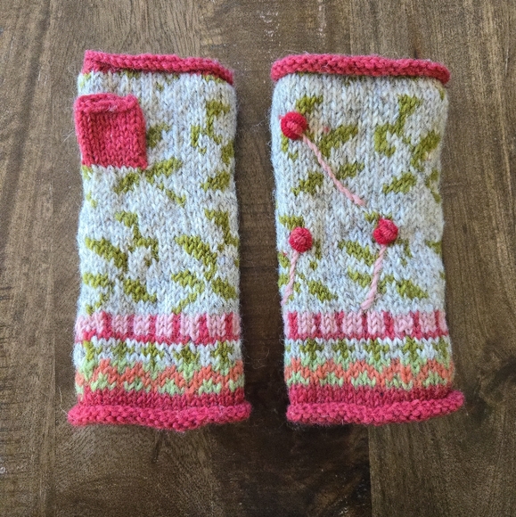 Wool & Fleece Handknit Fingerless Gloves Handwarmers Nepal - Picture 1 of 8
